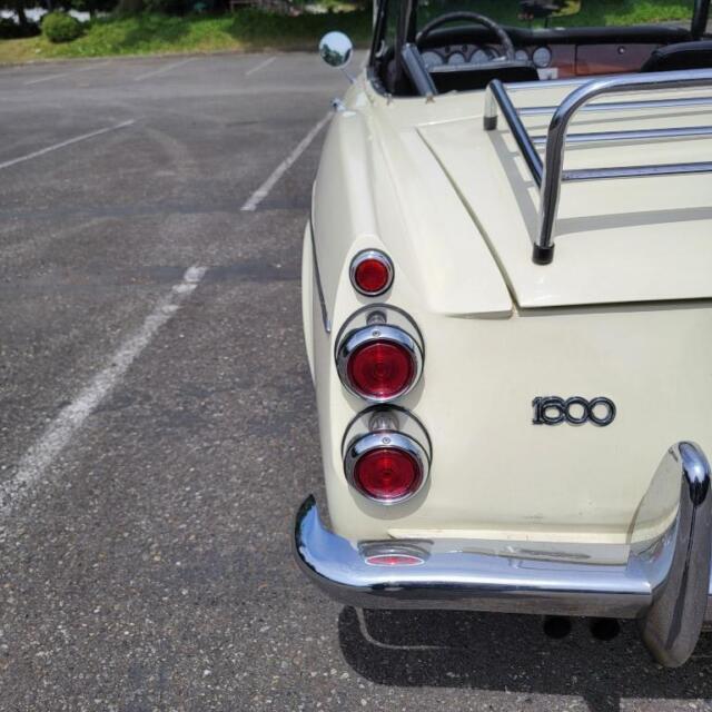 1967 Datsun Fairlady - photo 11