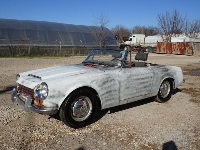 1967 DATSUN SPL311 1600 FAIR LADY ROADSTER- . MORE PHOTOS AT PETESCLASSIC COM 1967 Datsun SPL311 1600