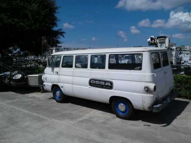 1967 DODGE A-108 ALL WINDOW VAN 318 V8 1967 Dodge a108