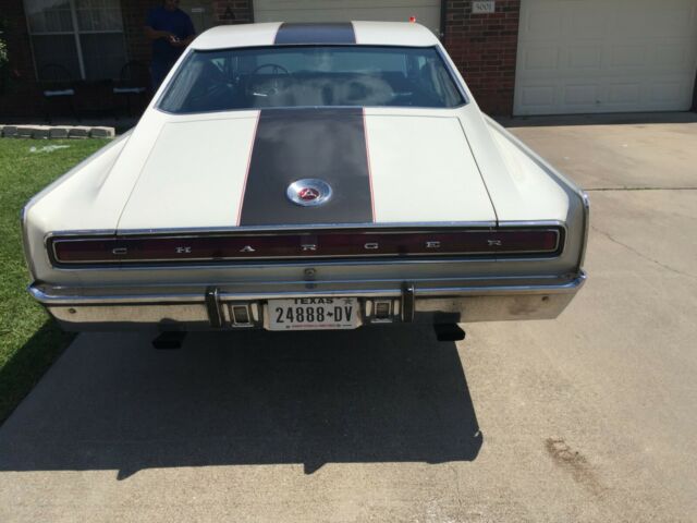 1967 Dodge Charger - photo 7