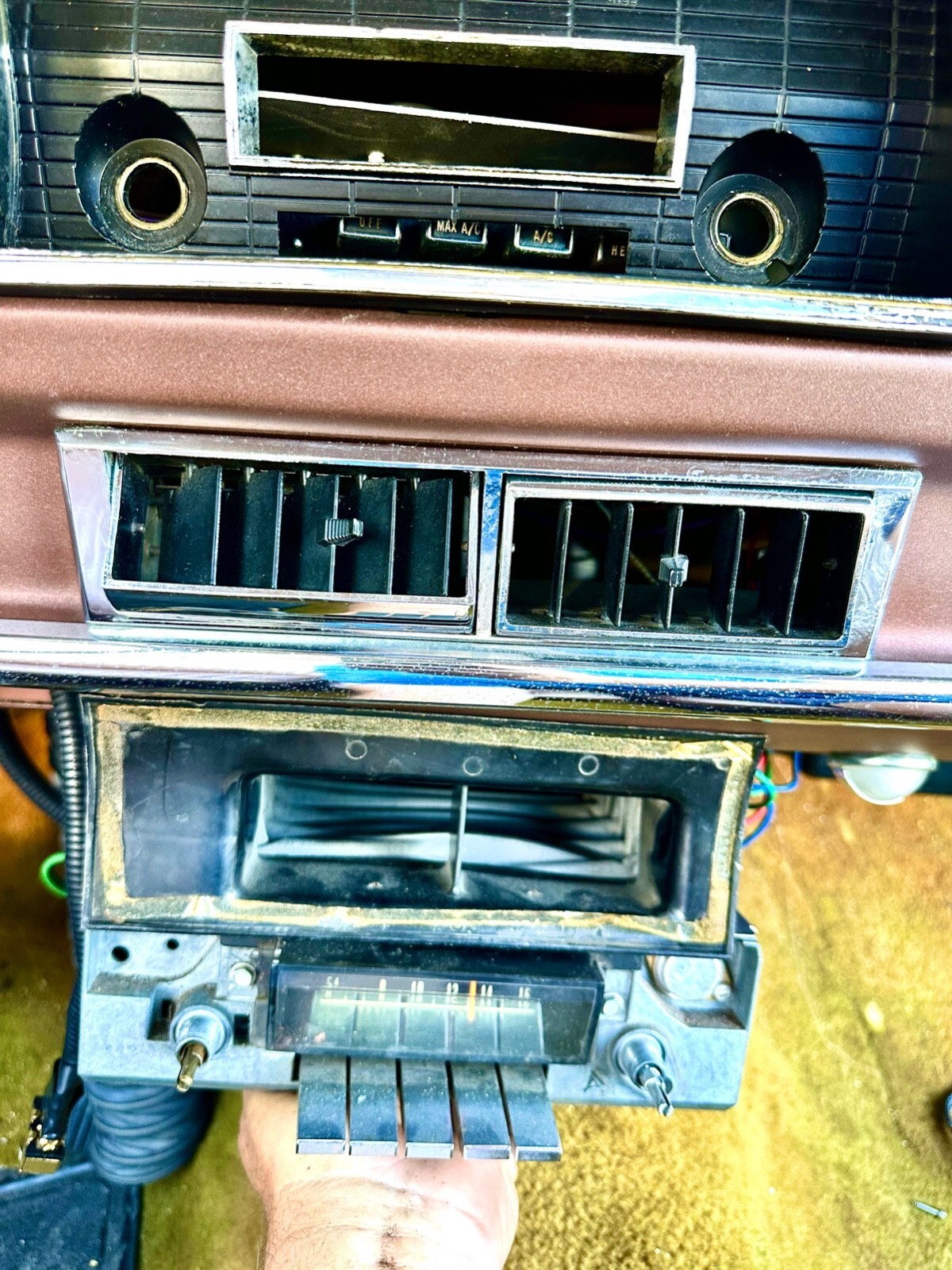 1967 Dodge Charger Rebellion Fastback 440 V8 Auto a/c Cruise 10450 Mile From new - photo 12