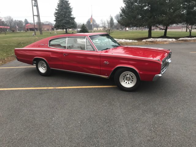 1967 Dodge Charger - photo 3