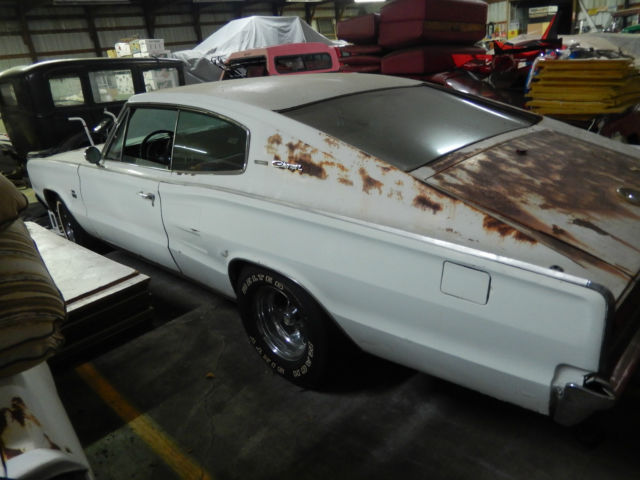 1967 Dodge Charger - photo 3