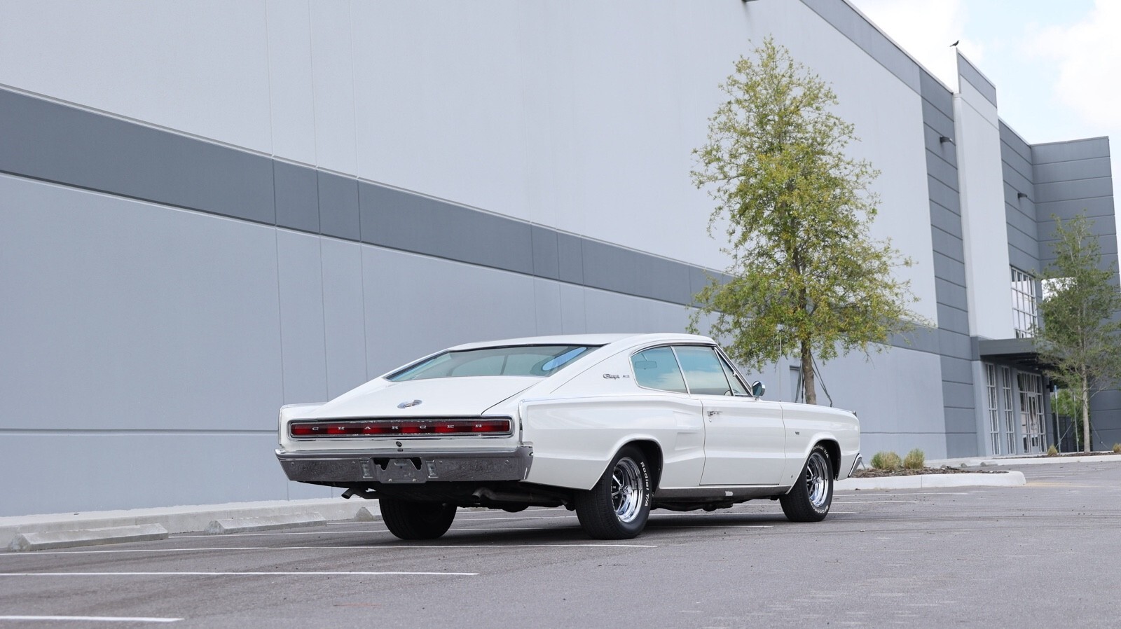 1967 Dodge Charger - photo 3