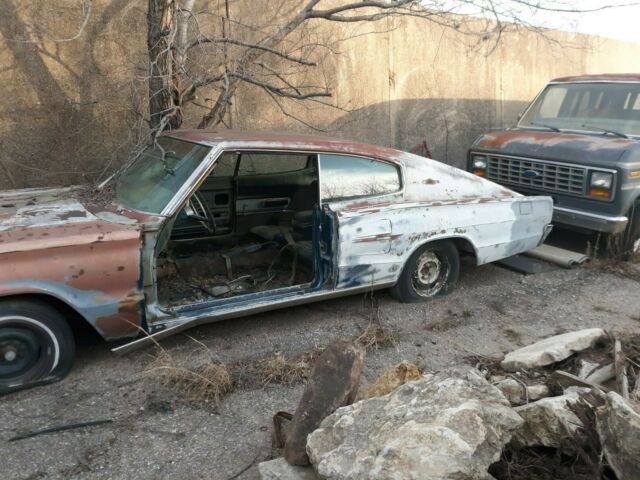1967 Dodge Charger - photo 3