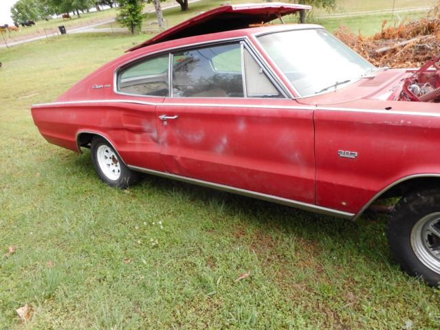 1967 Dodge Charger - photo 2
