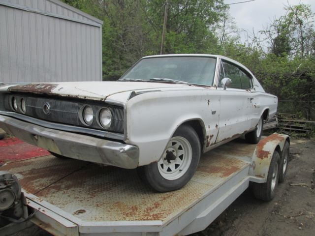 1967 Dodge Charger - photo 4