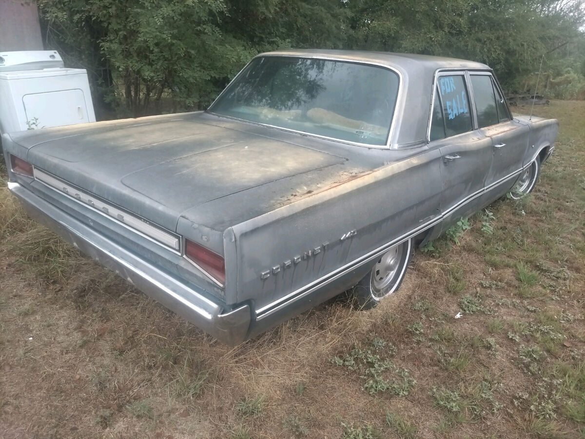 1967 Dodge Coronet - photo 2