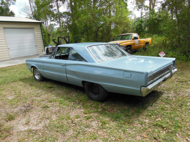 1967 Dodge Coronet - photo 2