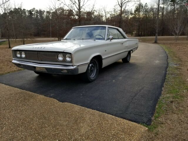 1967 Dodge Coronet 440 - photo 2
