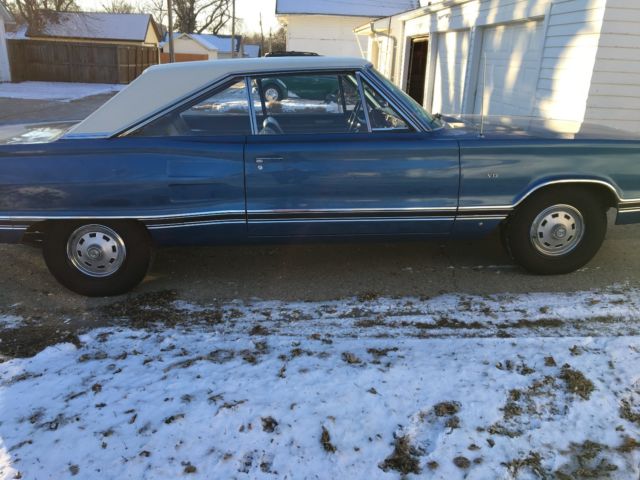 1967 Dodge Coronet - photo 2