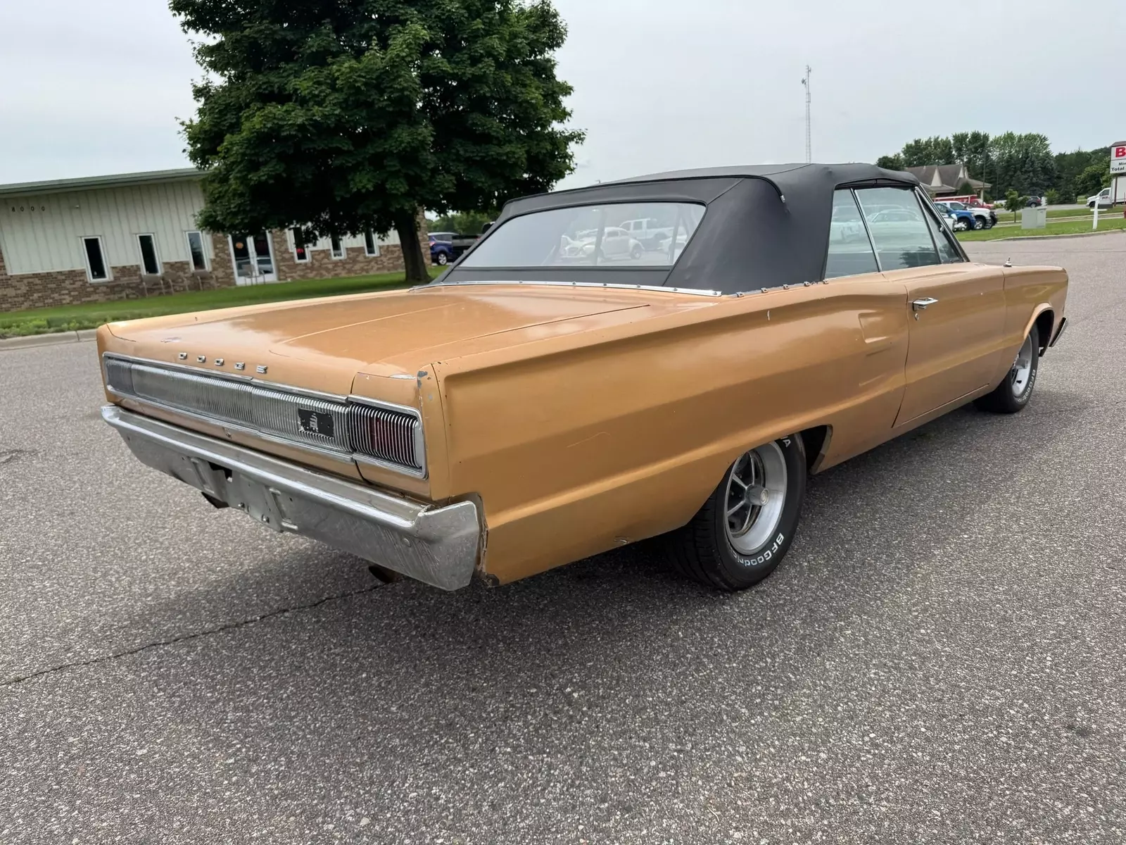 1967 Dodge Coronet Convertible - photo 3