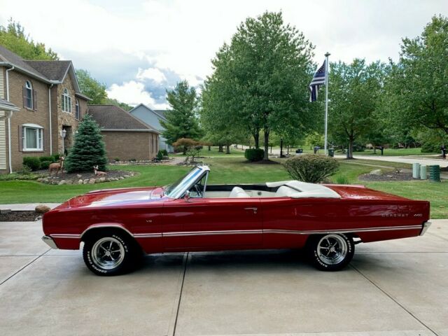 1967 Dodge Coronet - photo 2