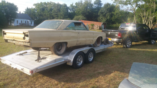 1967 Dodge Coronet R/T HiPerformance RARE one year only model - photo 2