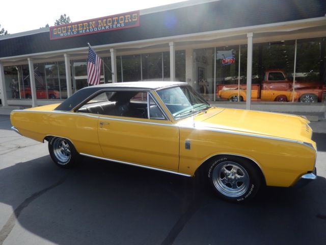 1967 Dodge Dart GT Performance yellow 360 buckets wtih console Mopar Muscle 1967 Dodge Dart GT