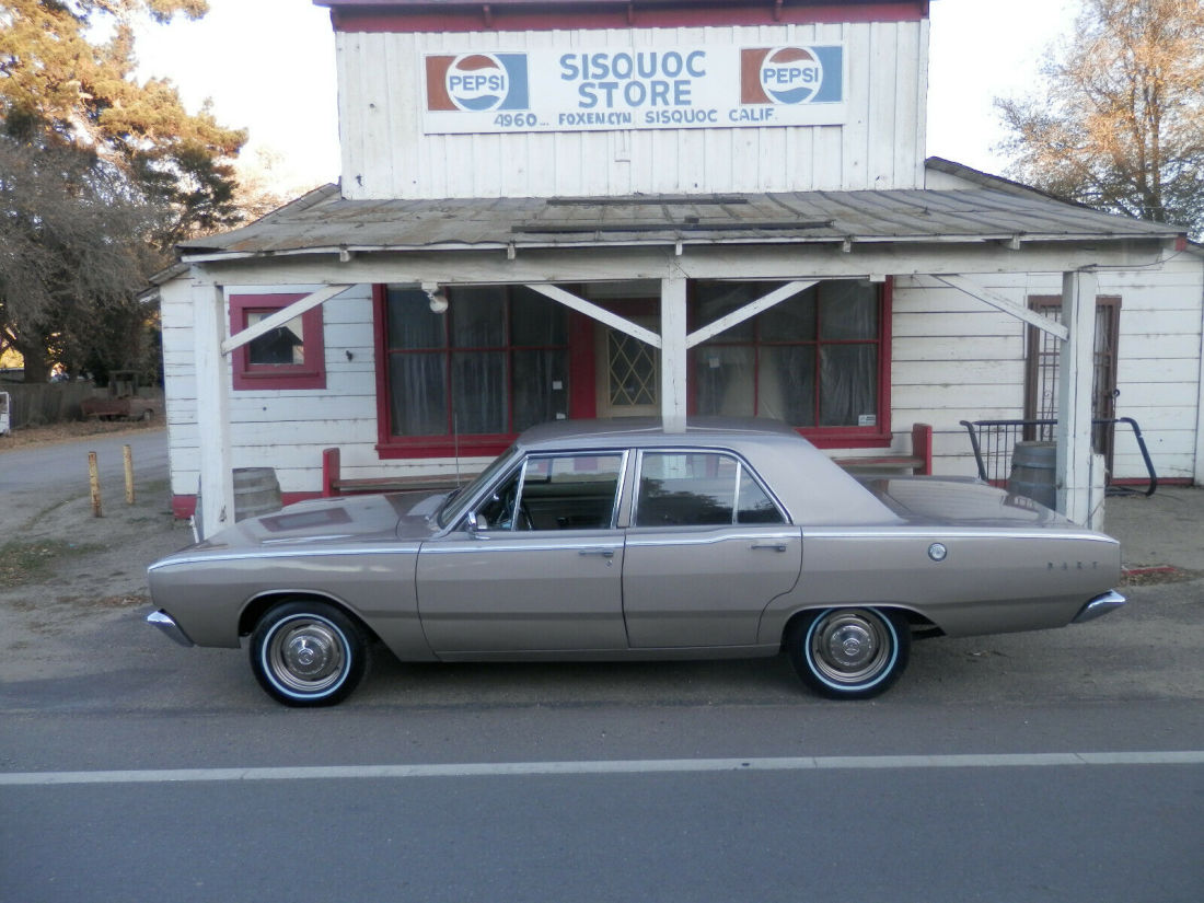 1967 Dodge Dart - photo 2