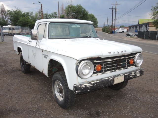 1967 Dodge Power Wagon - photo 4