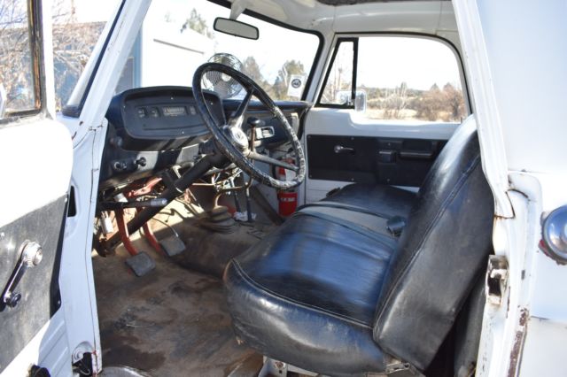 1967 Dodge Power Wagon W200 4X4 - photo 10