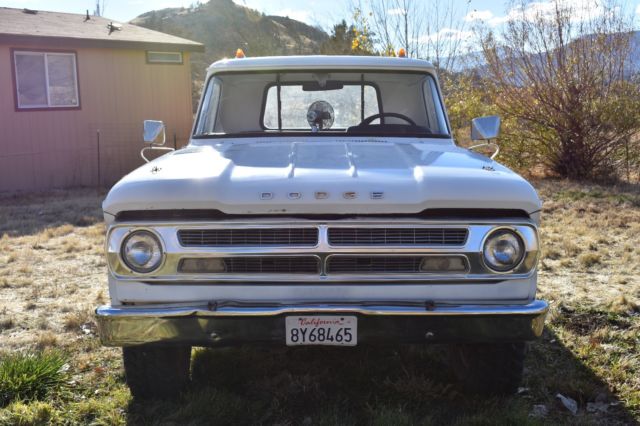 1967 Dodge Power Wagon W200 4X4 - photo 3