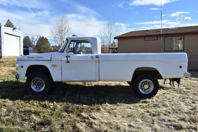 1967 Dodge Power Wagon W200 4X4 - photo 5