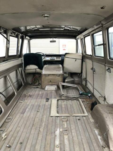 1967 Ford E-Series Van - photo 5