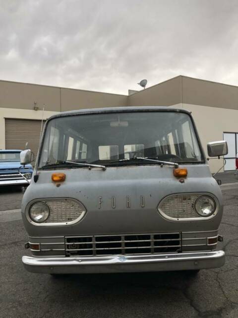 1967 Ford E-Series Van - photo 8