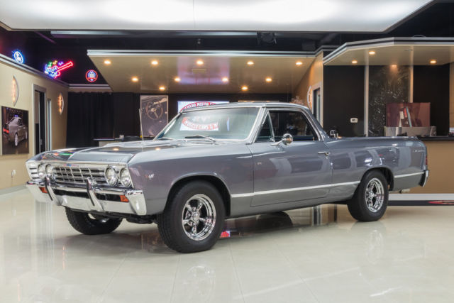 1967 El Camino 327, TH400, Power Steering, Power Brakes, A/C, Restored GORGEOUS 1967 Chevrolet El Camino