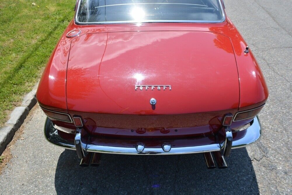 1967 Ferrari 330 GT - photo 8