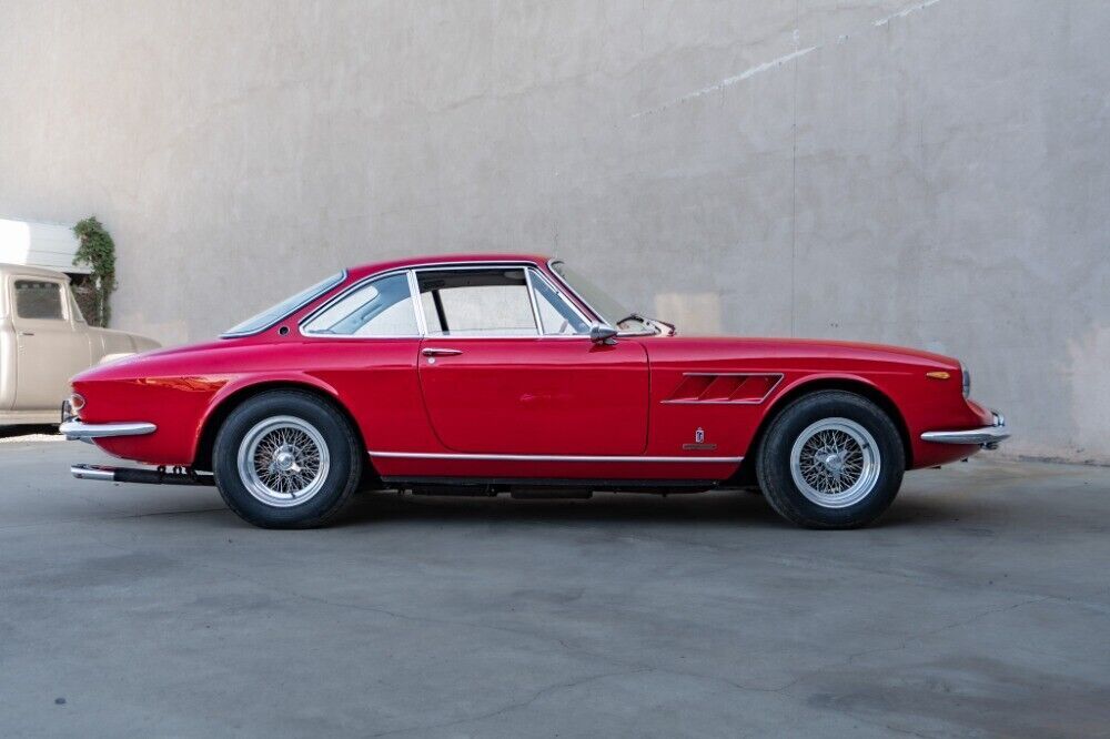 1967 Ferrari 330 GTC - photo 3