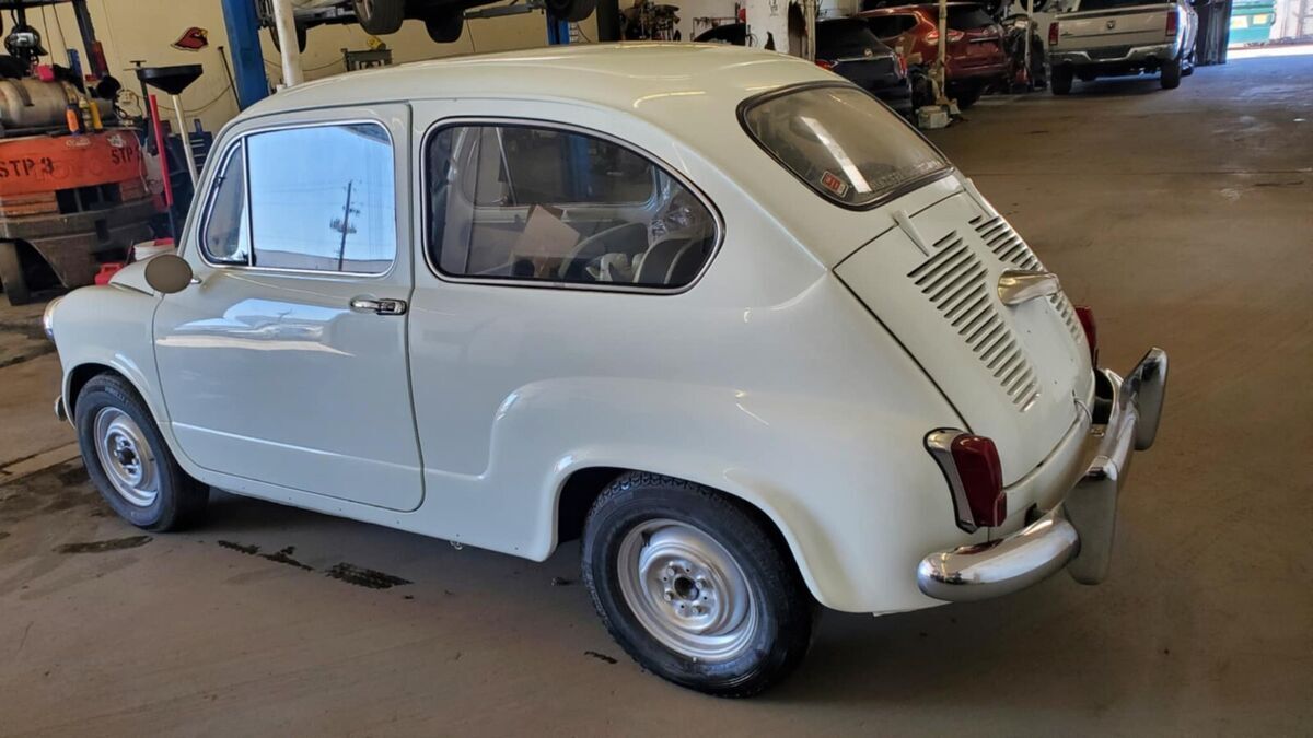 1967 Fiat 600D - photo 12
