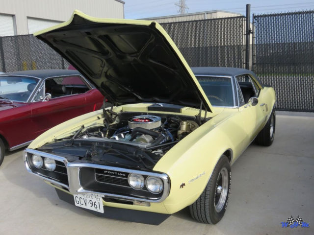 1967 Pontiac Firebird base coupe with black vinyl top