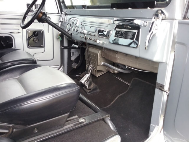1967 Toyota Land Cruiser FJ40 350/700R4 Rack, Step Boards,Winch - photo 10