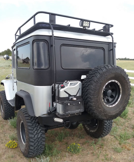 1967 Toyota Land Cruiser FJ40 4x4 350/700R4 Restomod w Rack/Winch - photo 5