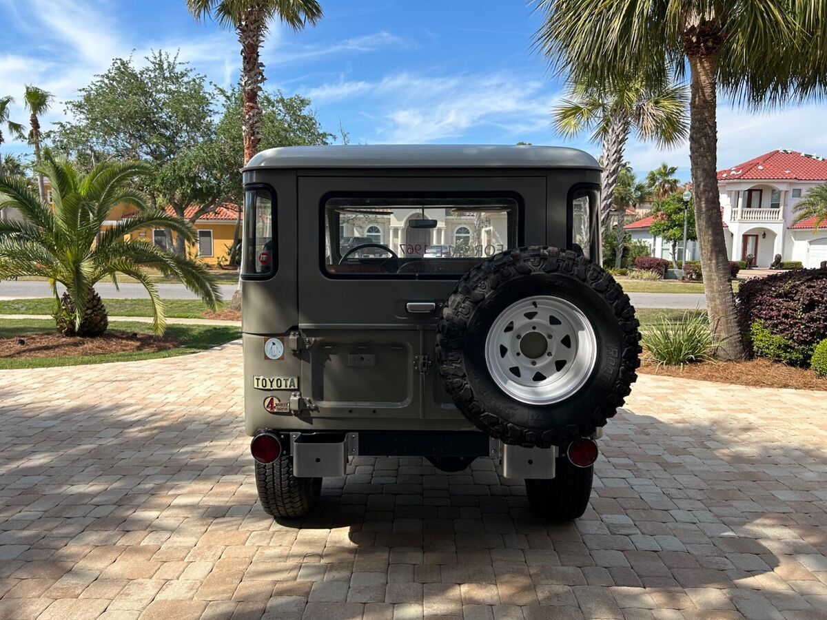 1967 Toyota Land Cruiser - photo 2