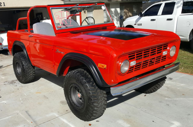 1967 Ford Bronco 2nd Gen 4x4. running and driving !!!!NO RESERVE!!!! 1967 Ford Bronco