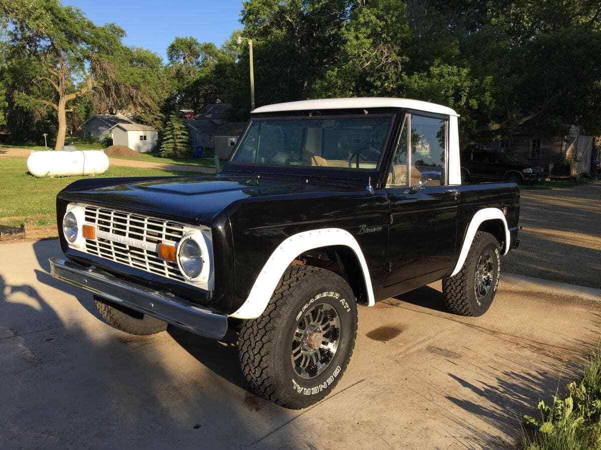 1967 Ford Bronco 4x4 0 Black SUV 6 Cyl 3 spd 1967 Ford Bronco 4x4