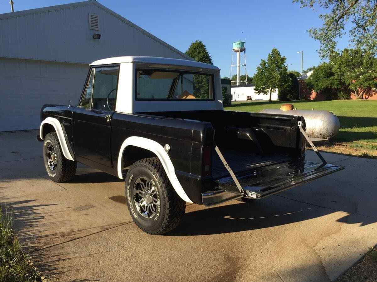 1967 Ford Bronco 4x4 - photo 3