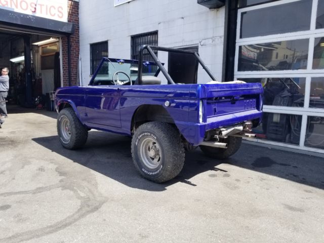 1967 Ford Bronco - photo 2