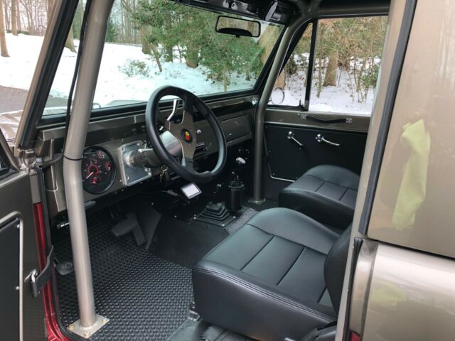 1967 Ford Bronco 1/2 Cab, U14 - photo 8