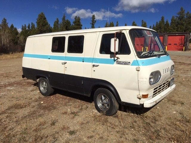 1967 Ford E-Series Van - photo 3