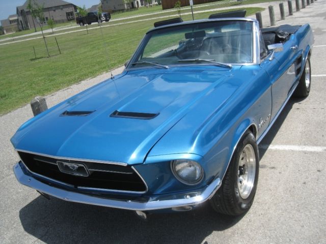 1967 Ford Mustang Convertible - photo 6
