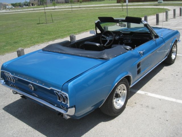1967 Ford Mustang Convertible - photo 7