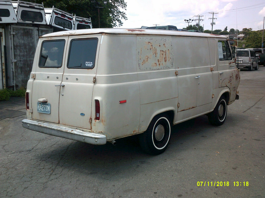 1967 Ford E-Series Van - photo 4