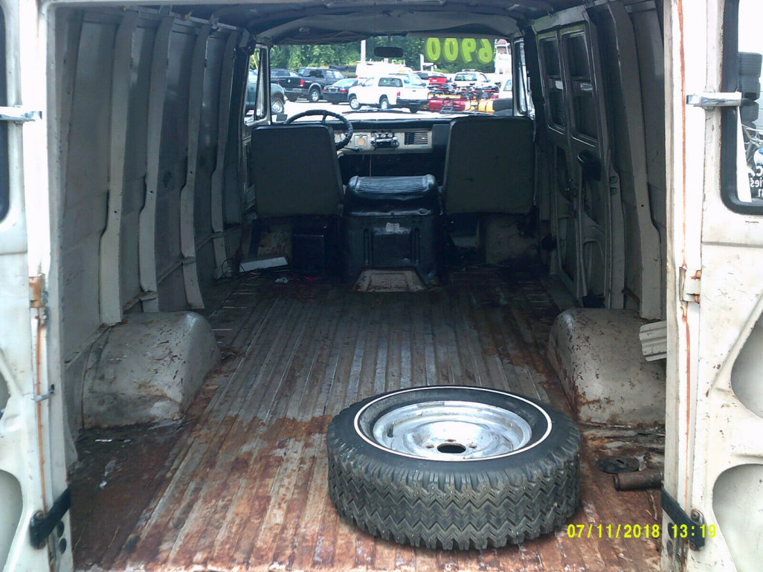 1967 Ford E-Series Van - photo 7