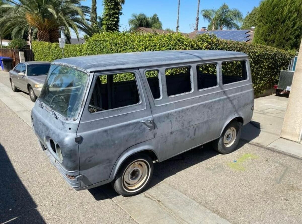 1967 Ford Econoline - photo 3