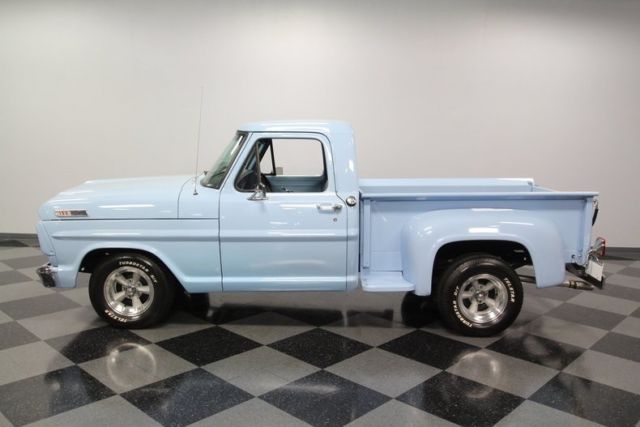 1967 Ford F-100 Stepside - photo 3