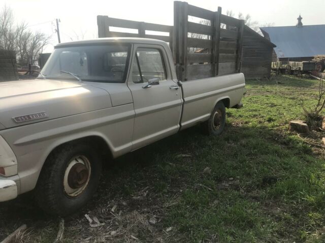 1967 Ford F-250 Styleside - photo 3