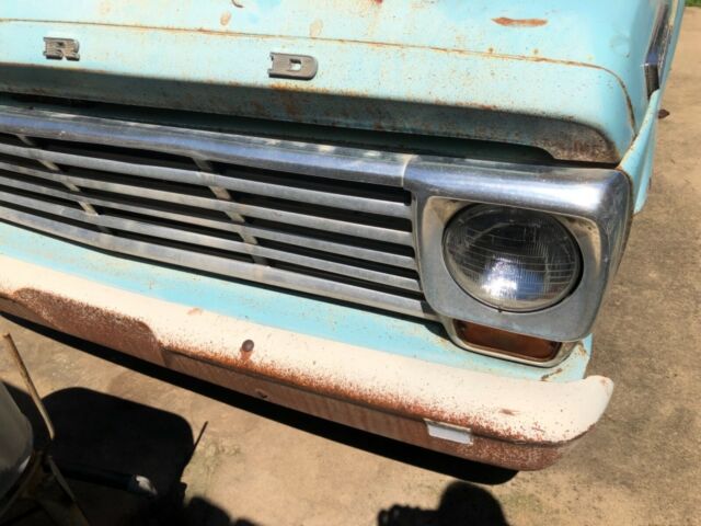 1967 Ford F-250 - photo 2