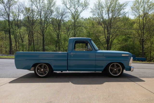 1967 Ford F-100 - photo 6
