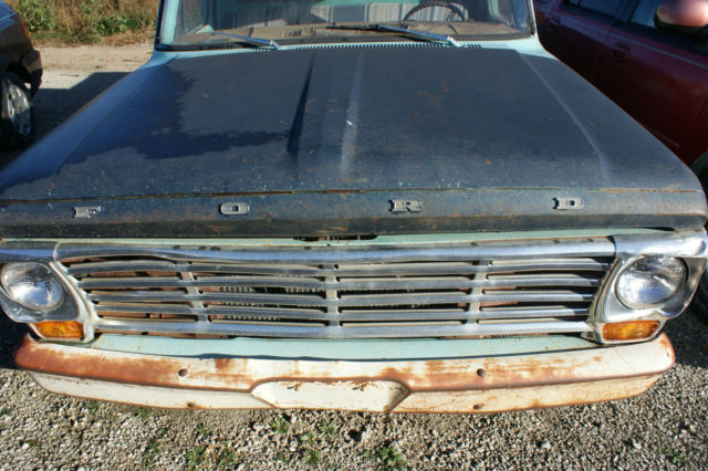 1967 Ford F-100 - photo 2
